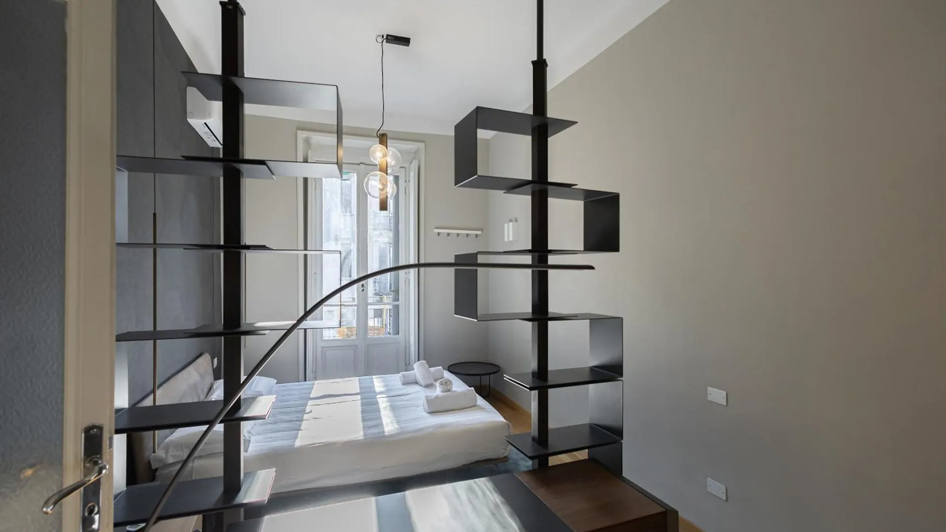Splendido Appartamento In Loreto M1 M2 Milan 0*,  Italy