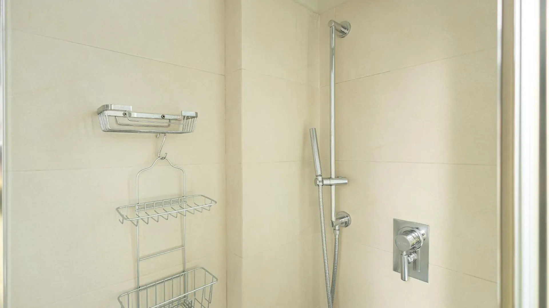 Splendido Appartamento In Loreto M1 M2 Milan 0*,  Italy