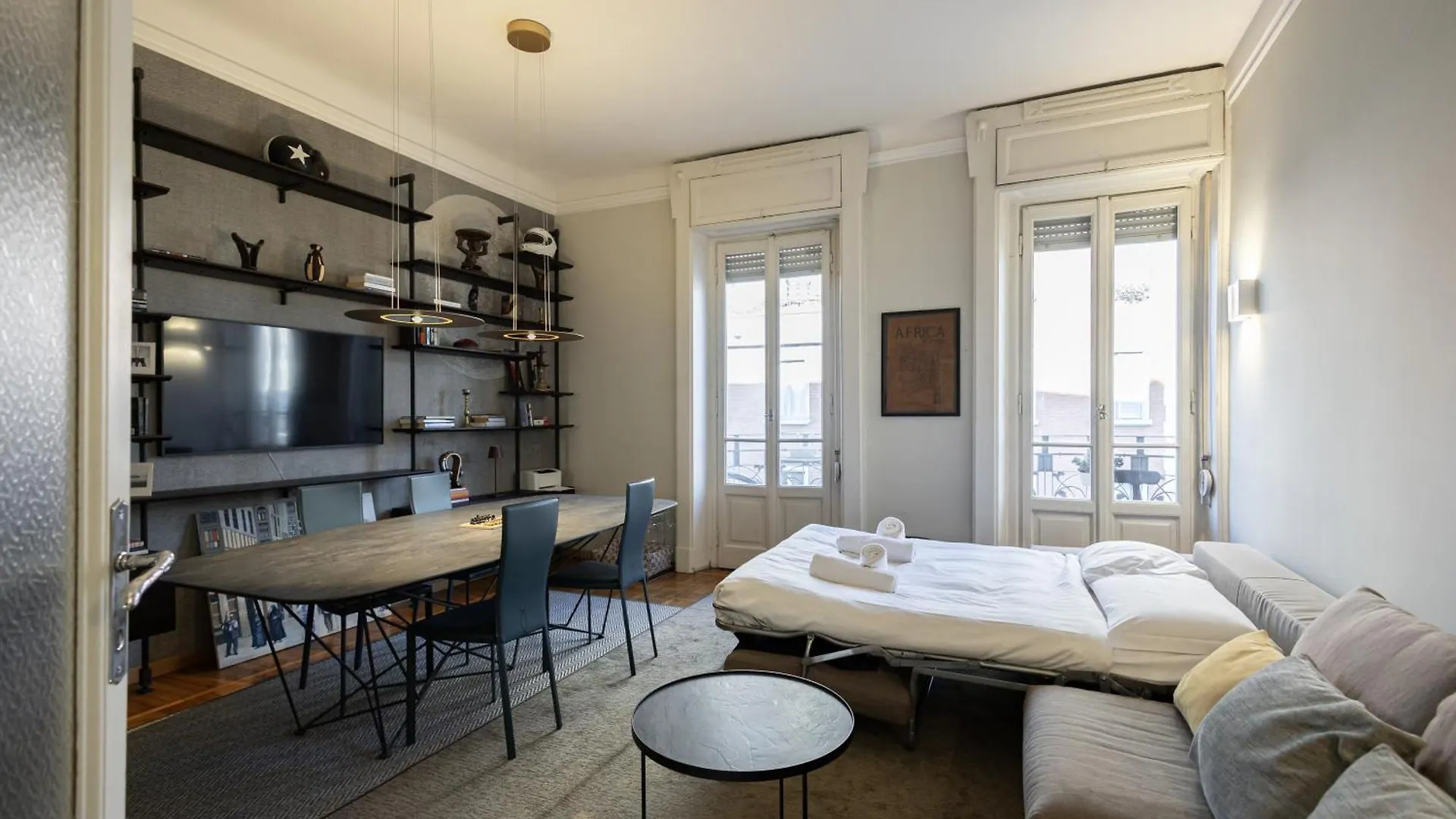 Splendido Appartamento In Loreto M1 M2 Milán Apartmán